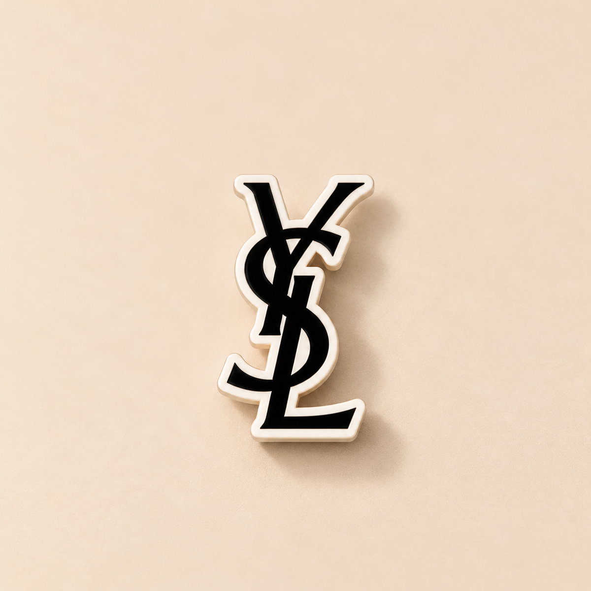 Charm Signature pour Crocs™ | Yves Saint Laurent